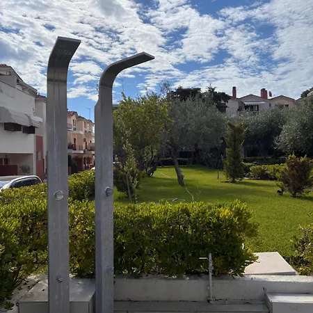 Akrotiri House Ferienhaus *