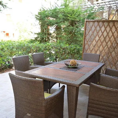 Akrotiri Beach House Ferienhaus